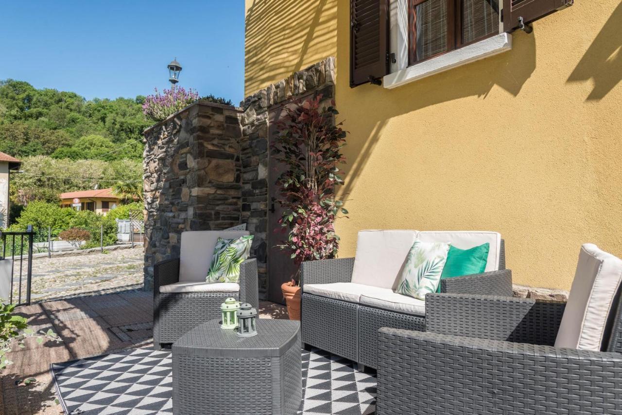 Tinas Yellow Home Leggiuno المظهر الخارجي الصورة