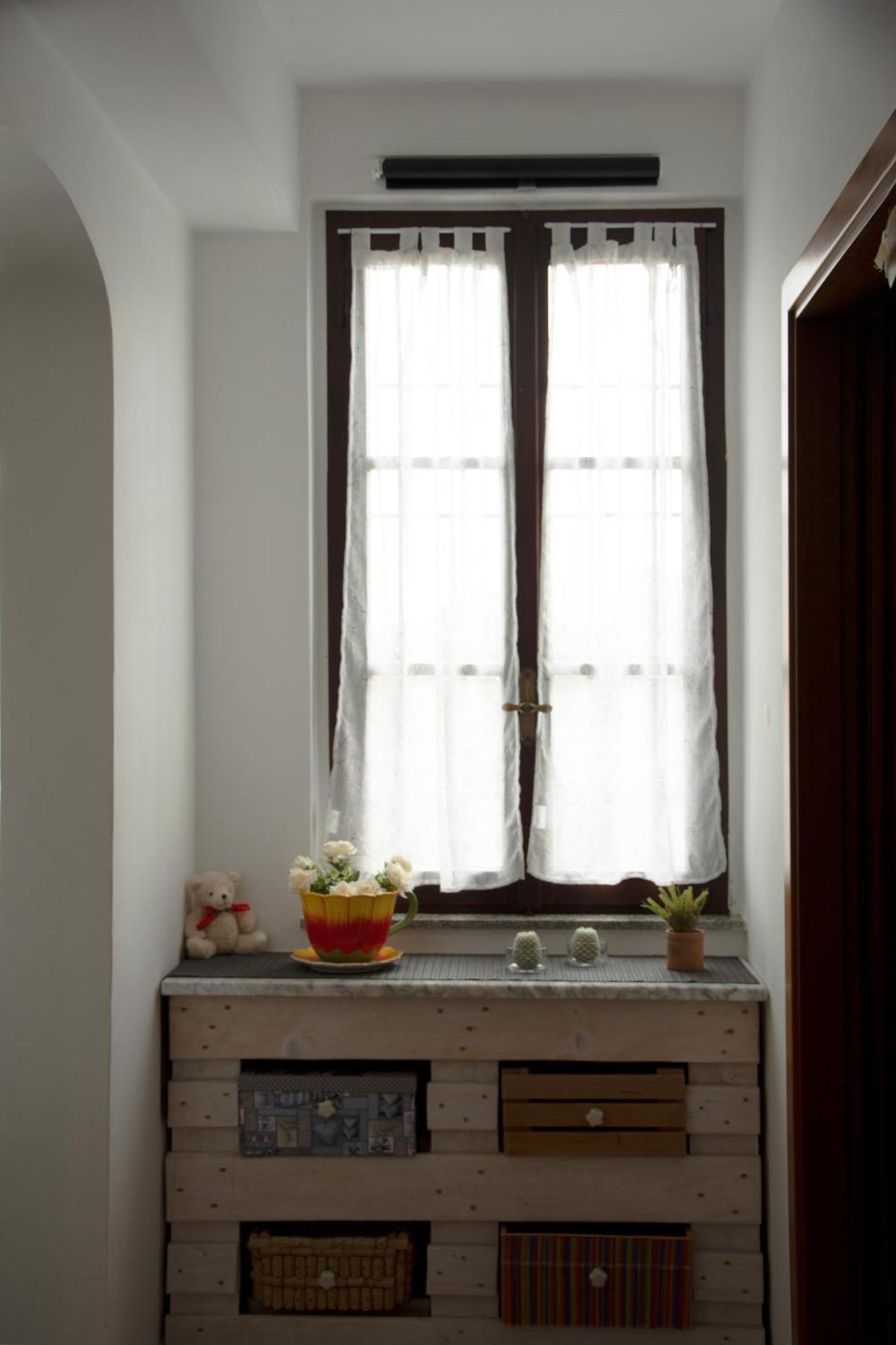 Tinas Yellow Home Leggiuno المظهر الخارجي الصورة